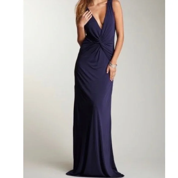 Halston heritage navy outlet gown